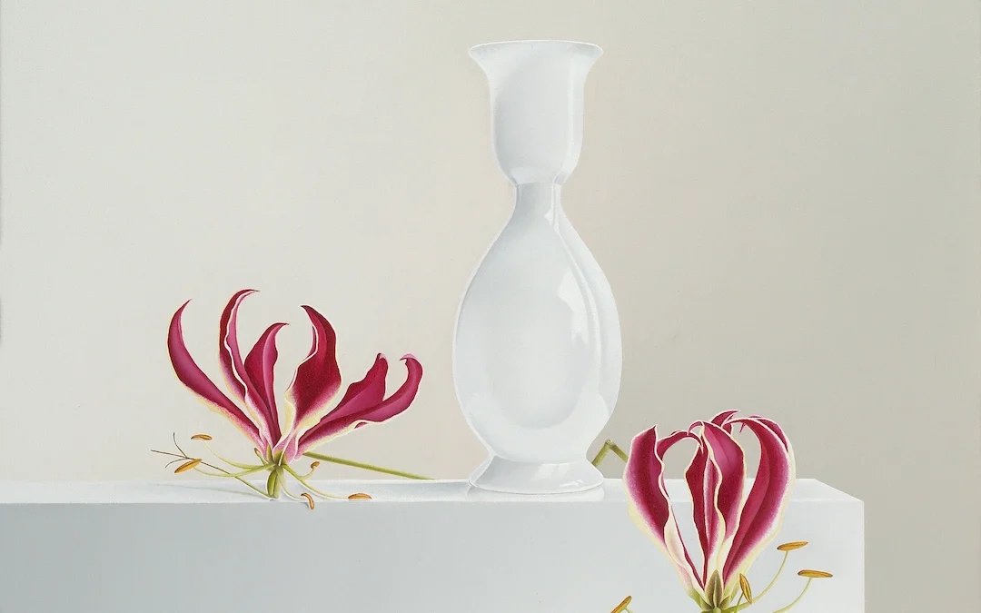 Opaline vaas met Gloriosa